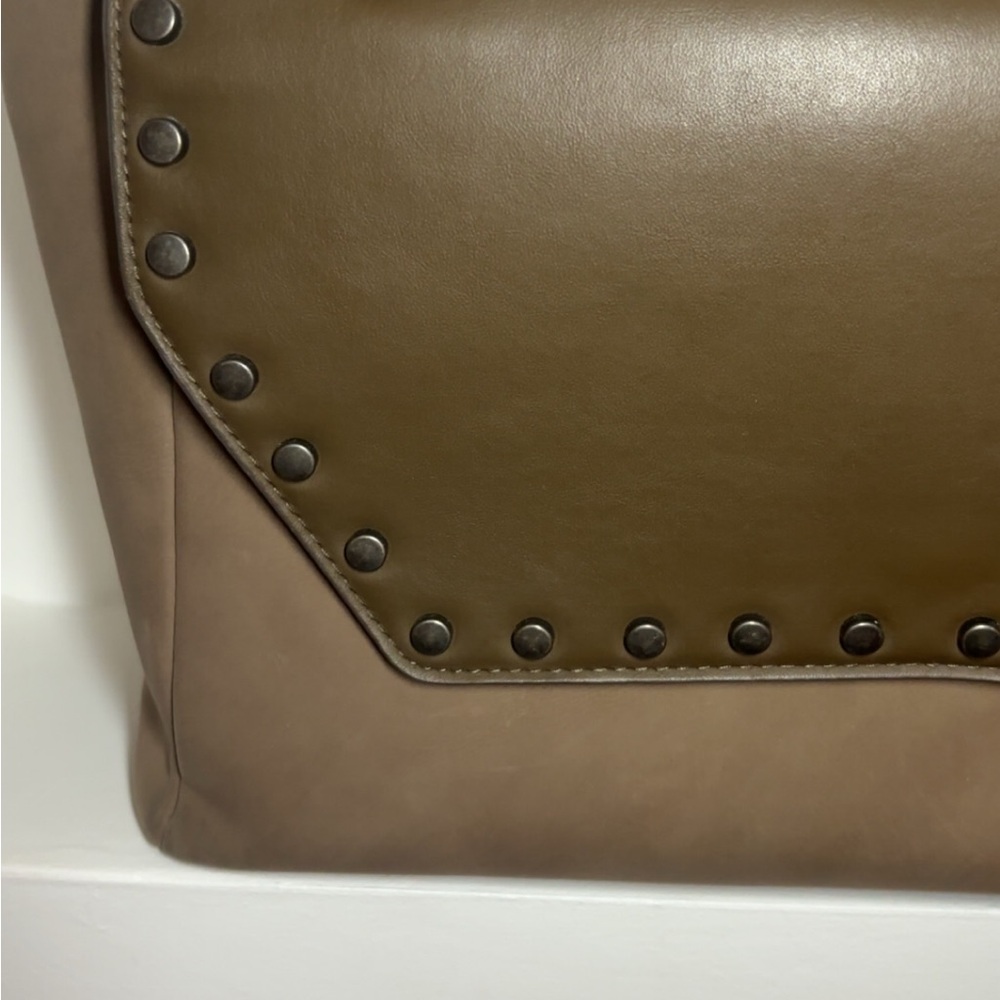 Universal Thread Olive Studded Flap Crossbody Bag… - image 3
